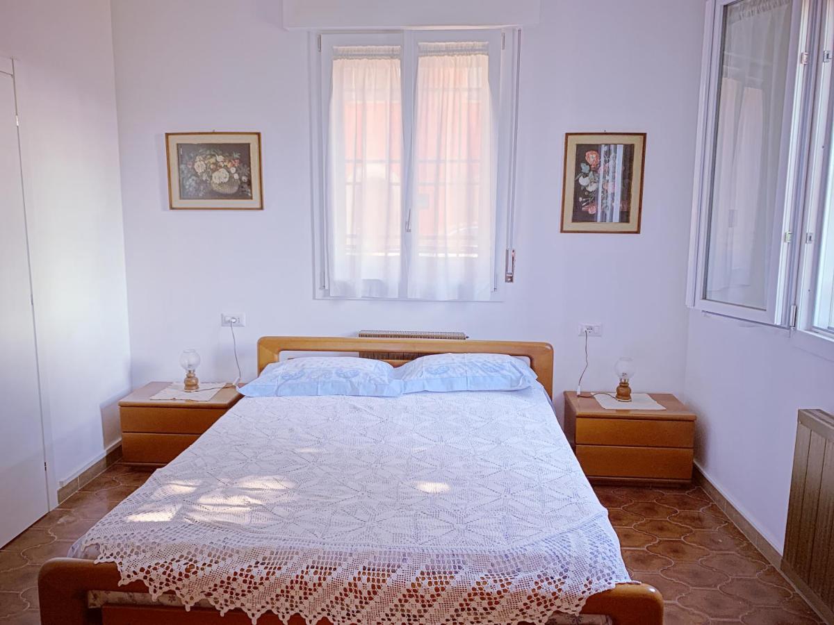 カステル・マッジョーレ Al Sit Ed Marino Bed & Breakfast エクステリア 写真
